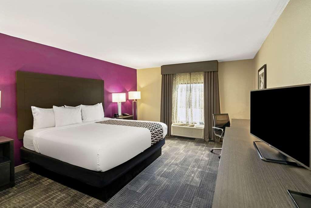 La Quinta By Wyndham Columbus Ms Hotell Rom bilde